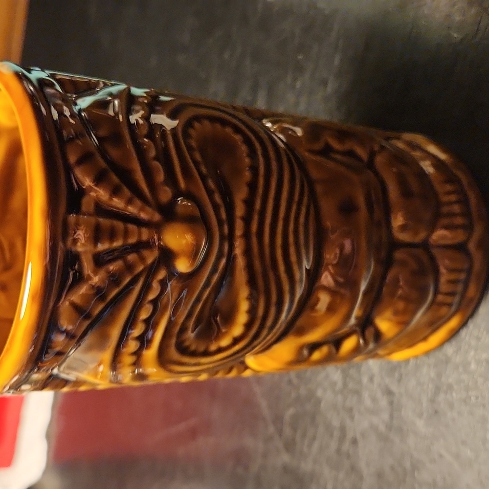 Vintage 2010 Tiki Germaine's Luau Hawaii 6 inch mug
